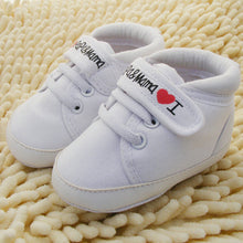 Load image into Gallery viewer, Baby Shoes I Love PaPa&MaMa Letter Printed Soft Bottom Footwear Heart-shaped 0-18M Newborn First walker