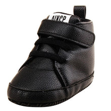 Load image into Gallery viewer, Delebao Pu Leather Hook & Loop Baby Shoes Cotton Sole Infrant Toddler Baby Boy Shoes For 0-18 Months Wholesale First Walkers