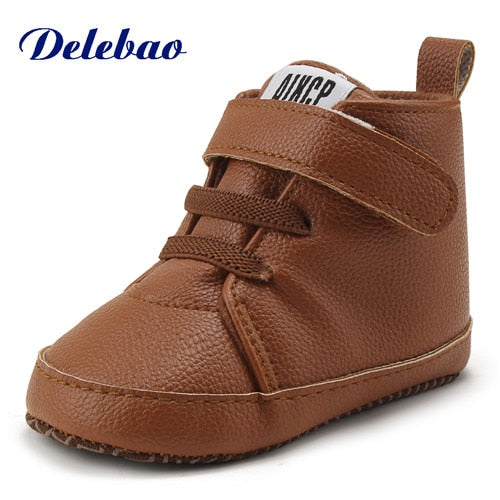 Delebao Pu Leather Hook & Loop Baby Shoes Cotton Sole Infrant Toddler Baby Boy Shoes For 0-18 Months Wholesale First Walkers