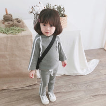 Load image into Gallery viewer, Two-pieces Sets for  Baby Cotton Clothing 2018 New Autumn Girls&#39; Pit Solid Shirt with Hooded +white Side Bowe Tie Pants for Kids