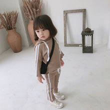 Load image into Gallery viewer, Two-pieces Sets for  Baby Cotton Clothing 2018 New Autumn Girls&#39; Pit Solid Shirt with Hooded +white Side Bowe Tie Pants for Kids